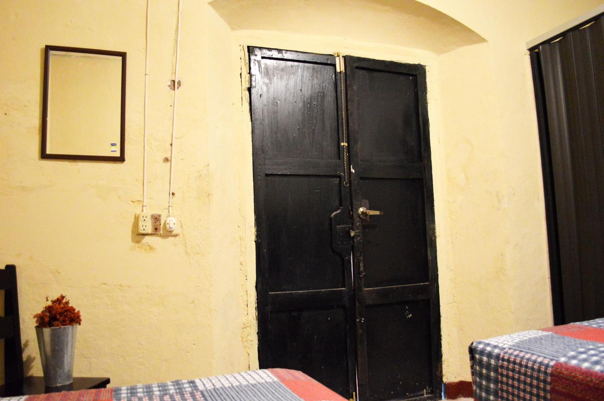 Ave Del Paraiso Guest House Antigua Luaran gambar